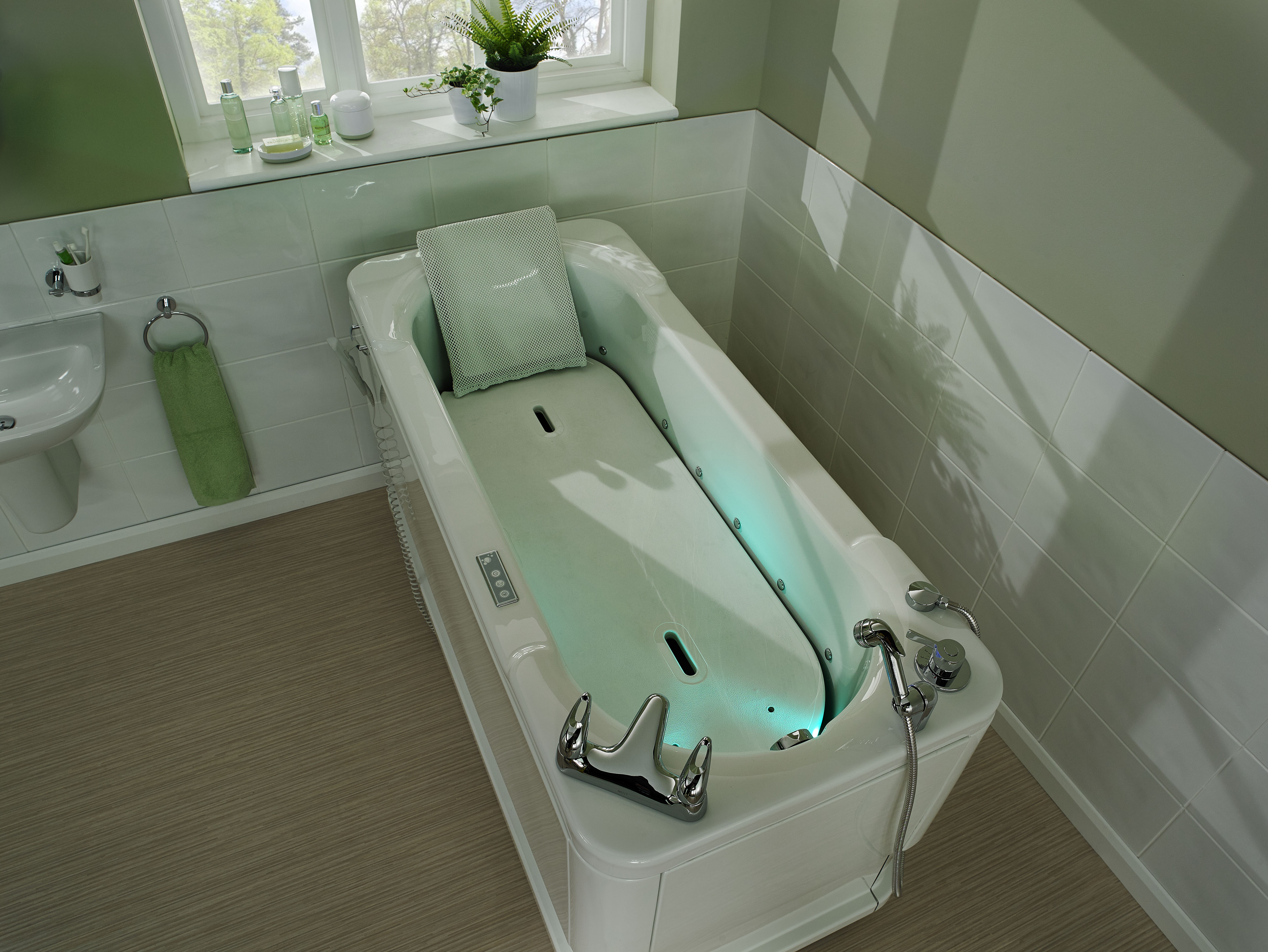 Gemini 1700 height adjustable bath with green LED lights